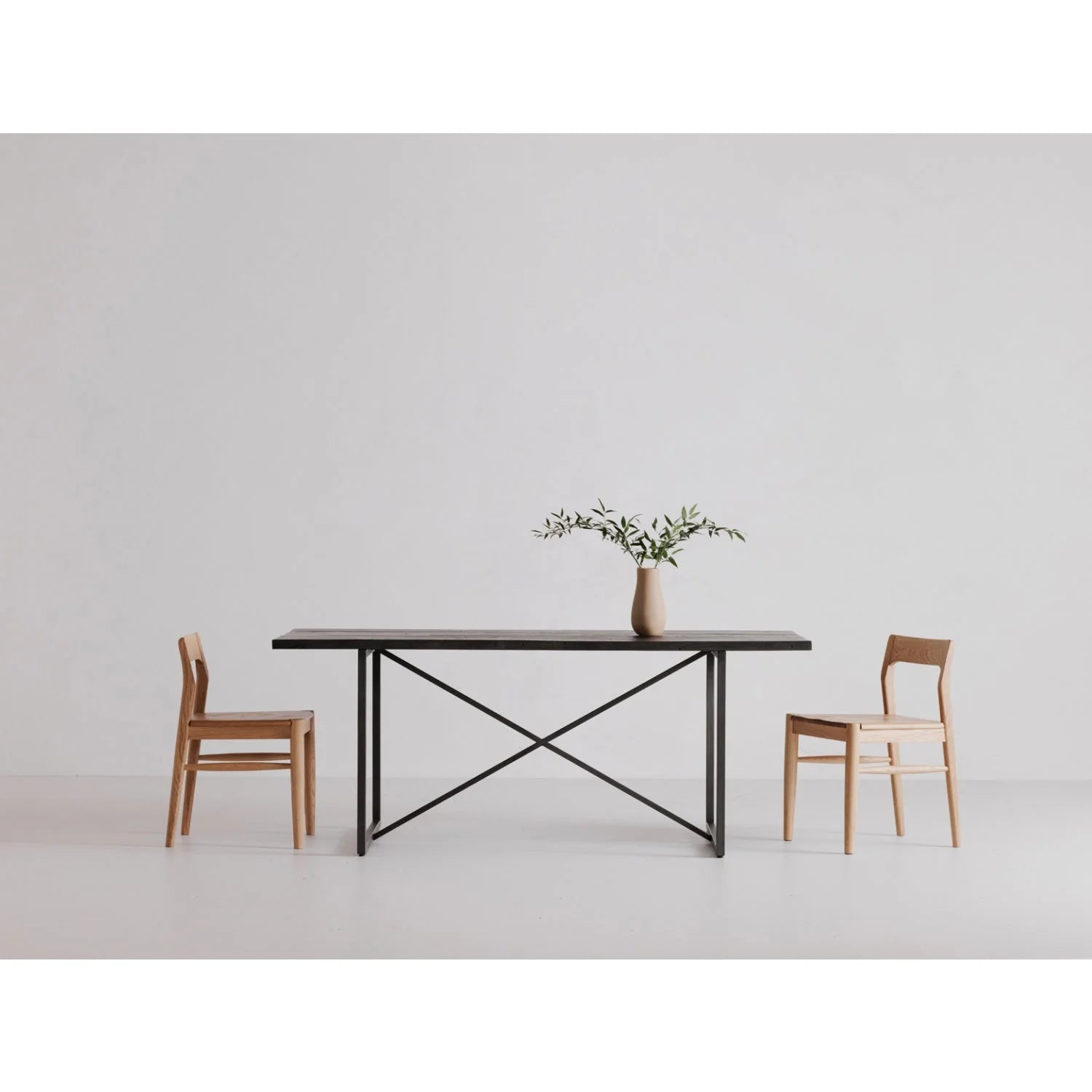 Luxury Solid Wood Open-Back Modern Dining Chair European Style for Villa