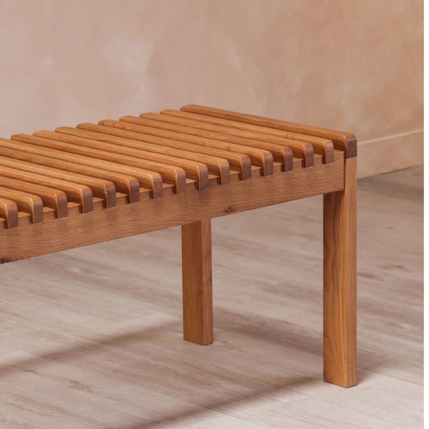 Luxury Solid Wood Slatted Bench European Style for Villa