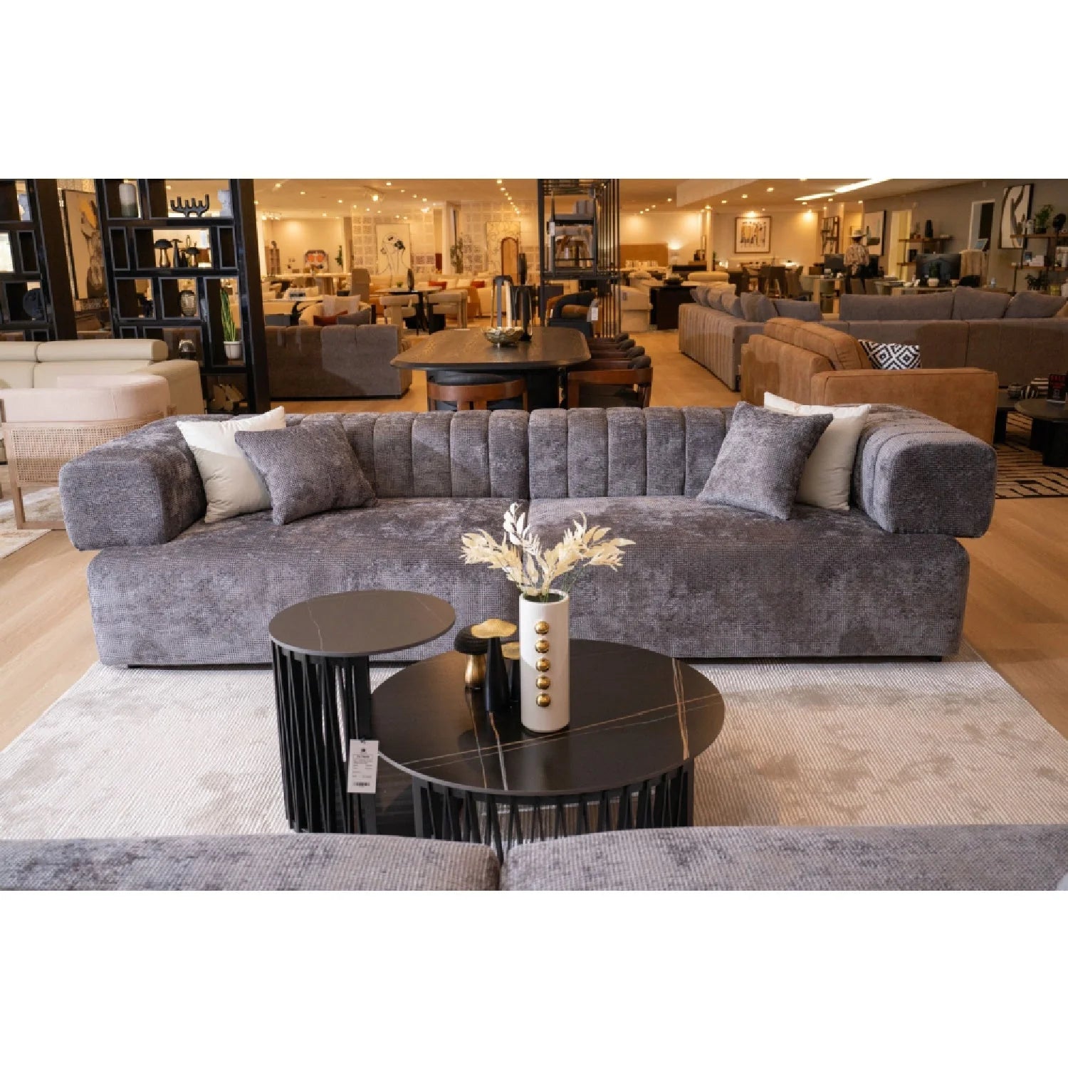 Luxury Square-Armed 2-Piece Sofa Modern Italian Style for Villa