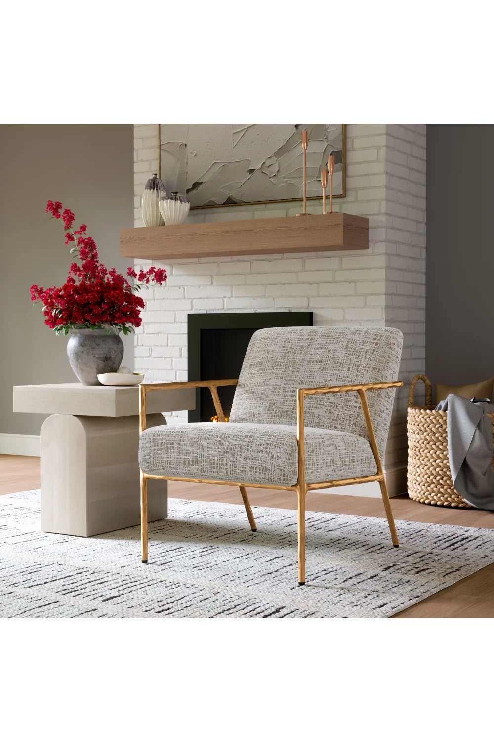 Luxury Steel Framed Beige Lounge Chair Modern Italian Style for Villa