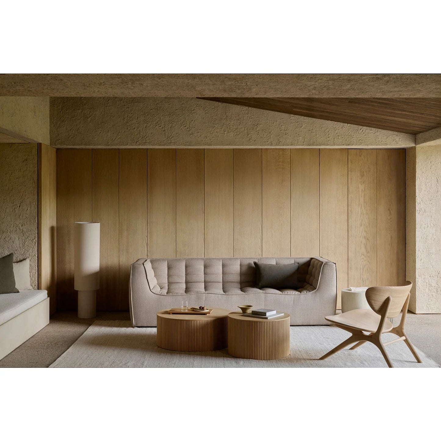 Luxury Stitched Detail 2-Seater Sofa Modern Italian Style for Villa