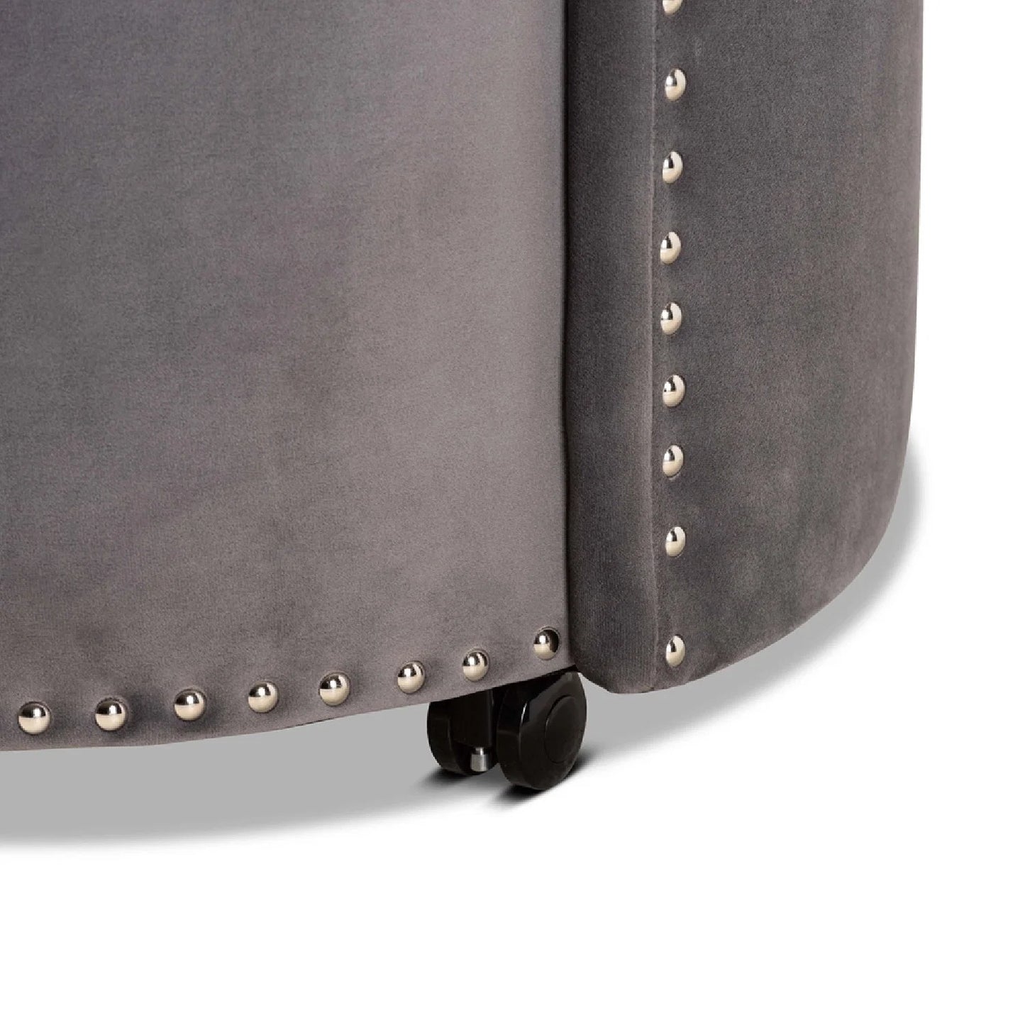 Luxury Studded Velvet Rolling Accent Chair European Style for Villa