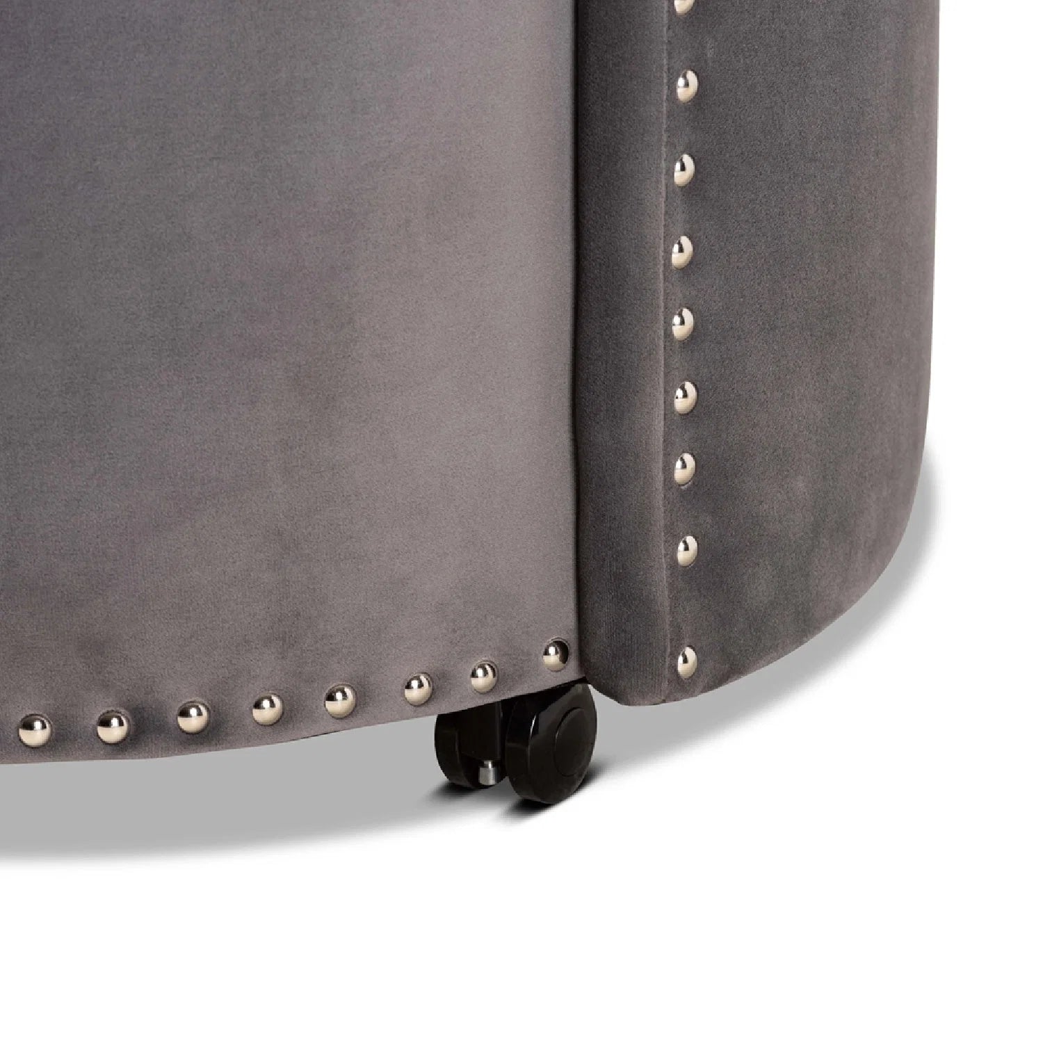 Luxury Studded Velvet Rolling Accent Chair European Style for Villa