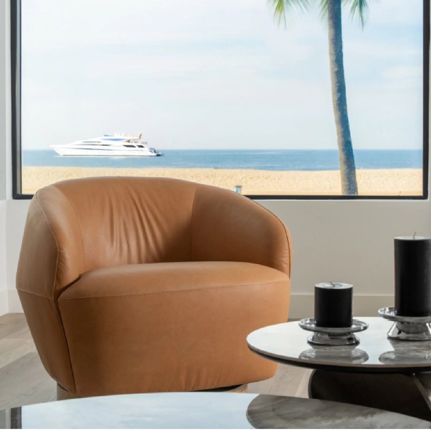 Luxury Tan Leather Swivel Lounge Chair Modern Italian Style for Villa