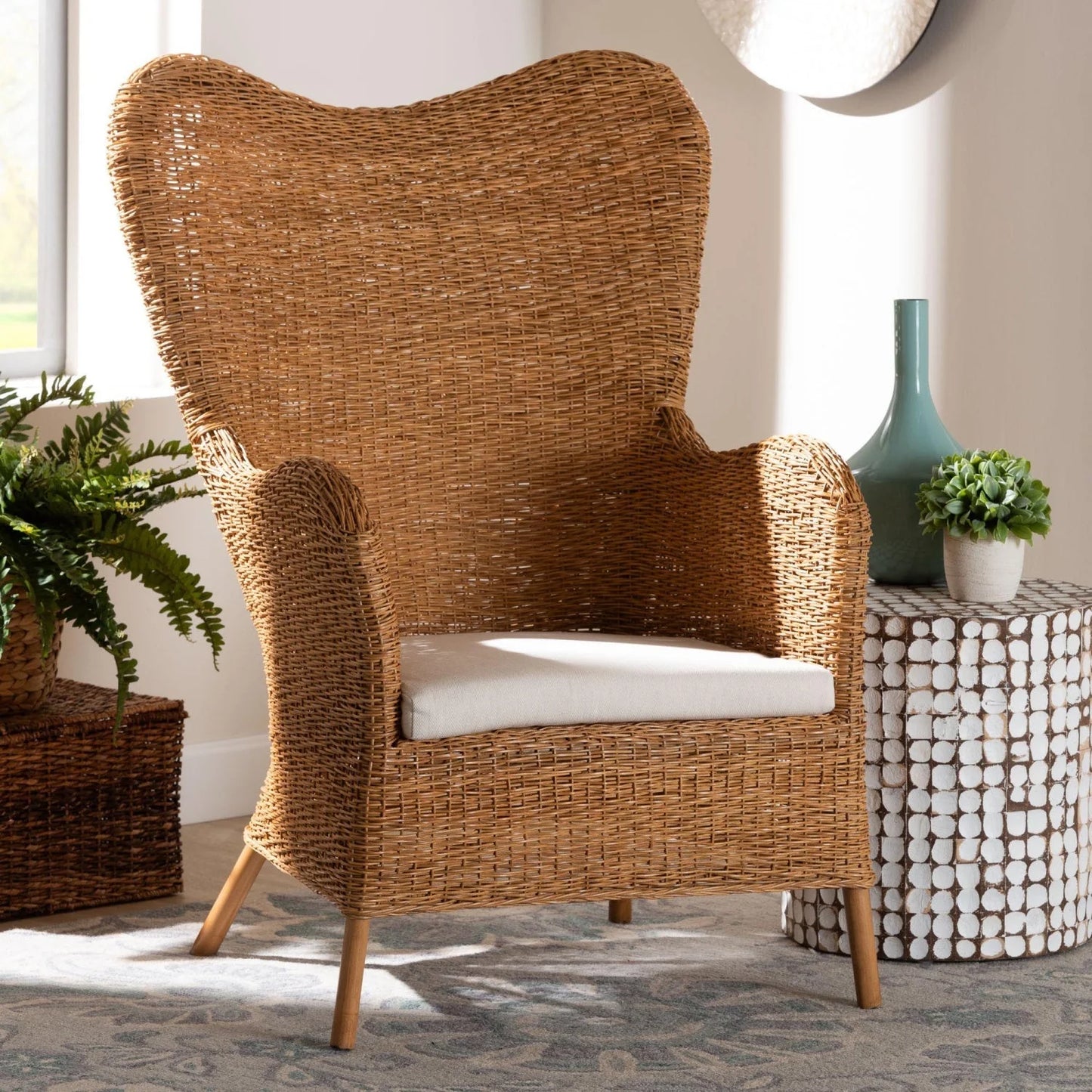 Luxury Tapered Rattan Lounge Chair Modern Italian Style for Villa