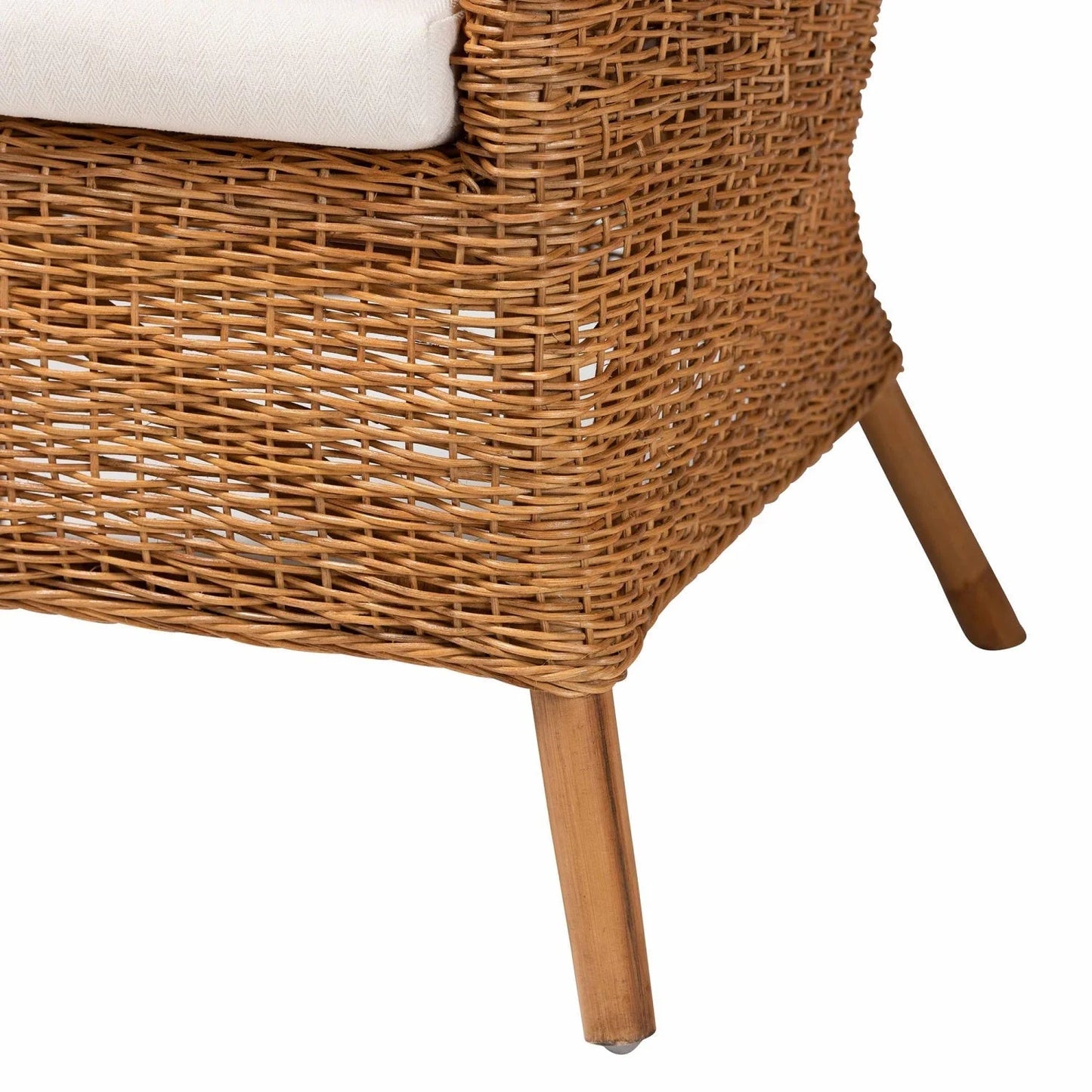 Luxury Tapered Rattan Lounge Chair Modern Italian Style for Villa