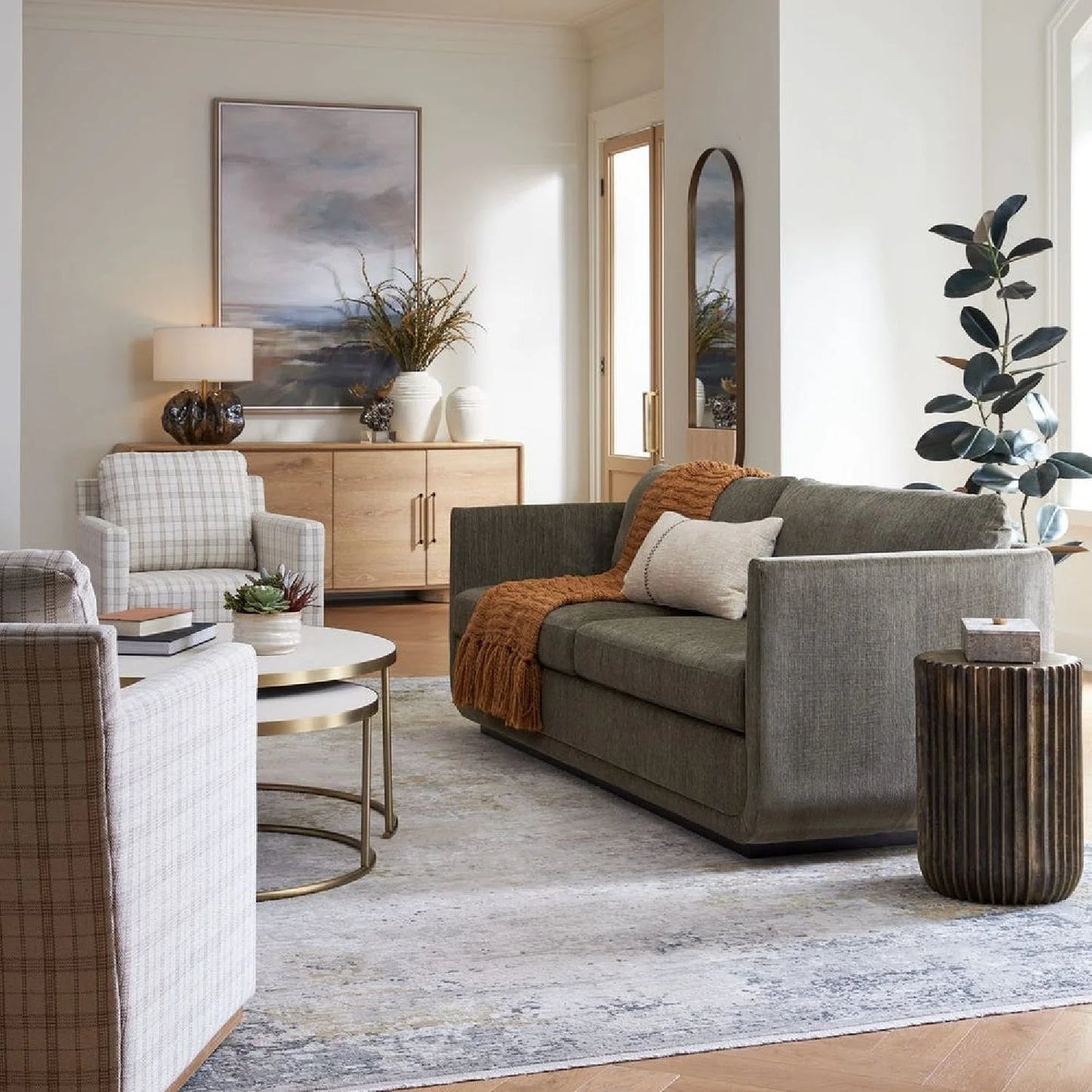 Luxury Textured Chenille Curved Sofa Modern Italian Style for Villa