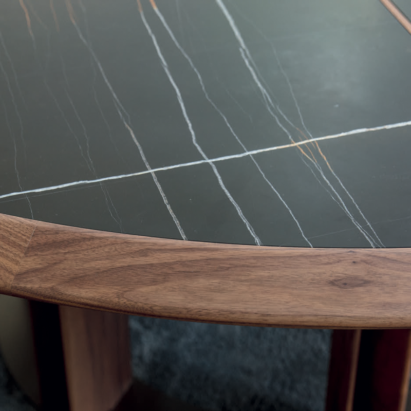 Luxury Thayl Dining Table Modern Italian Style for Villa