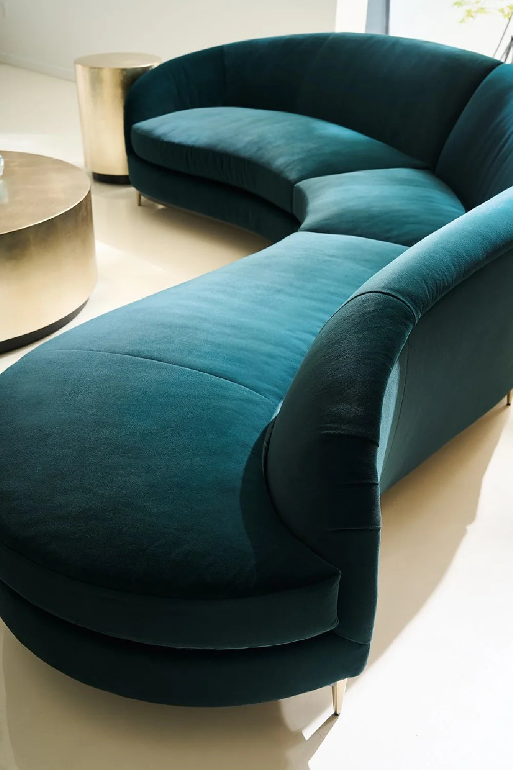 Luxury Three's Company Velvet Sectional Sofa Modern Italian Style for Villa
