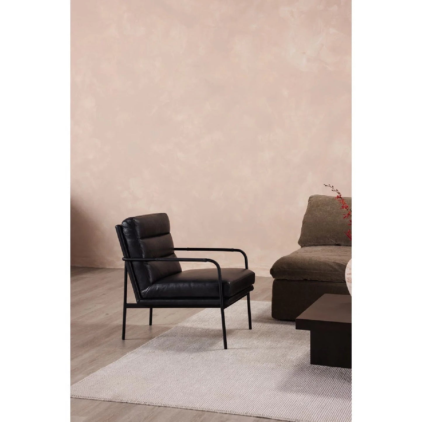 Luxury Top Grain Leather Classic Armchair Modern Italian Style for Villa