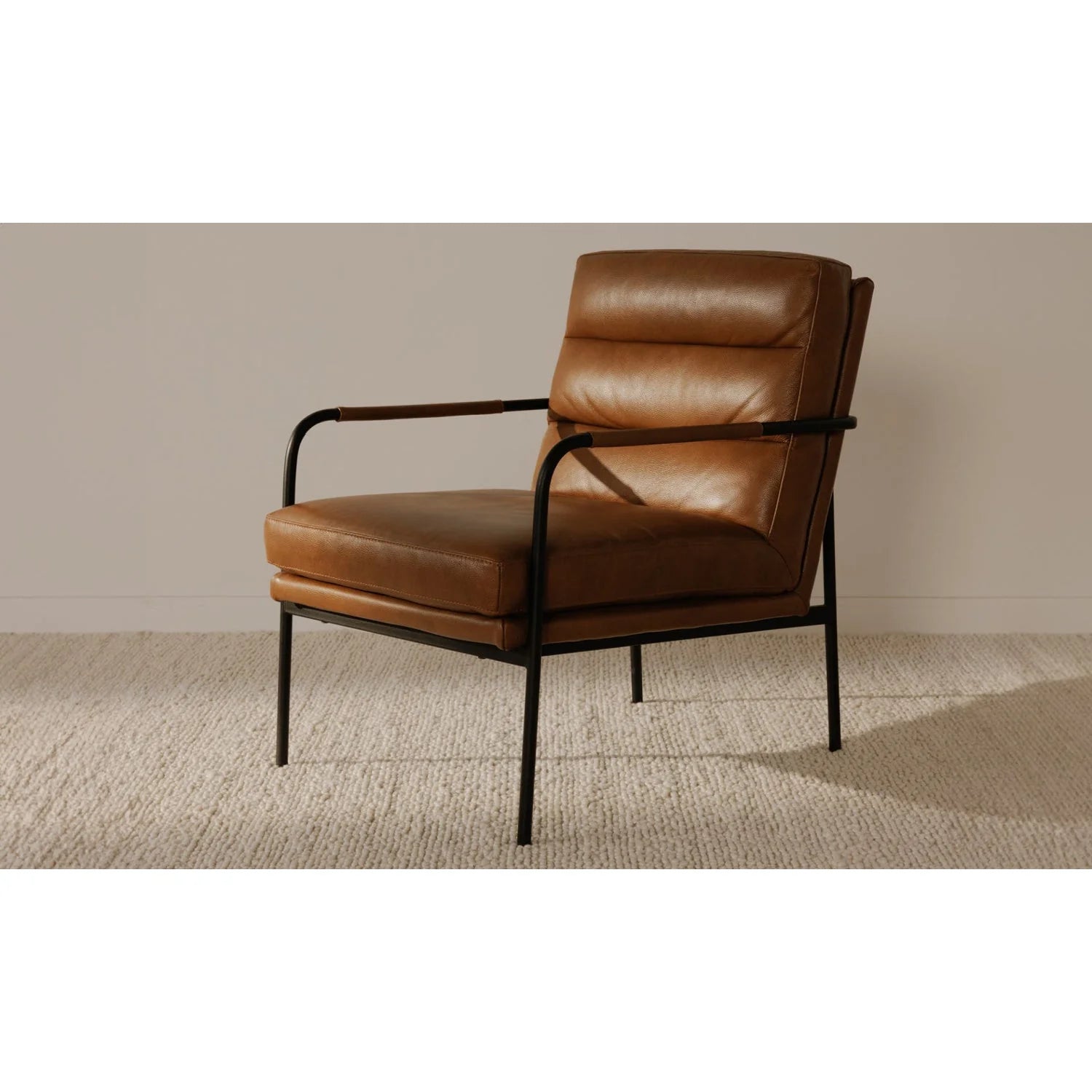 Luxury Top Grain Leather Classic Armchair Modern Italian Style for Villa