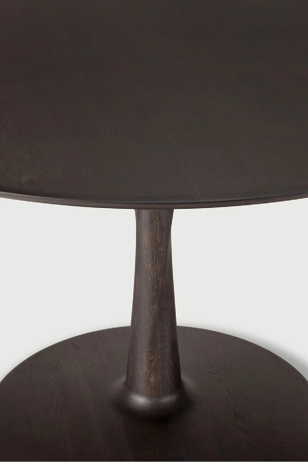 Luxury Torsion Round Wood Dining Table Modern Italian Style for Villa