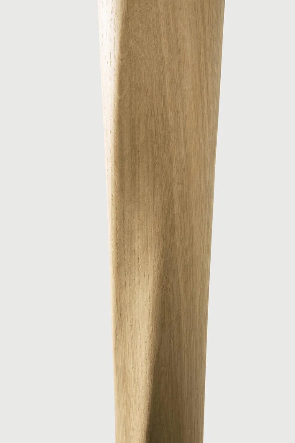Luxury Torsion Solid Oak Dining Table Modern Italian Style for Villa