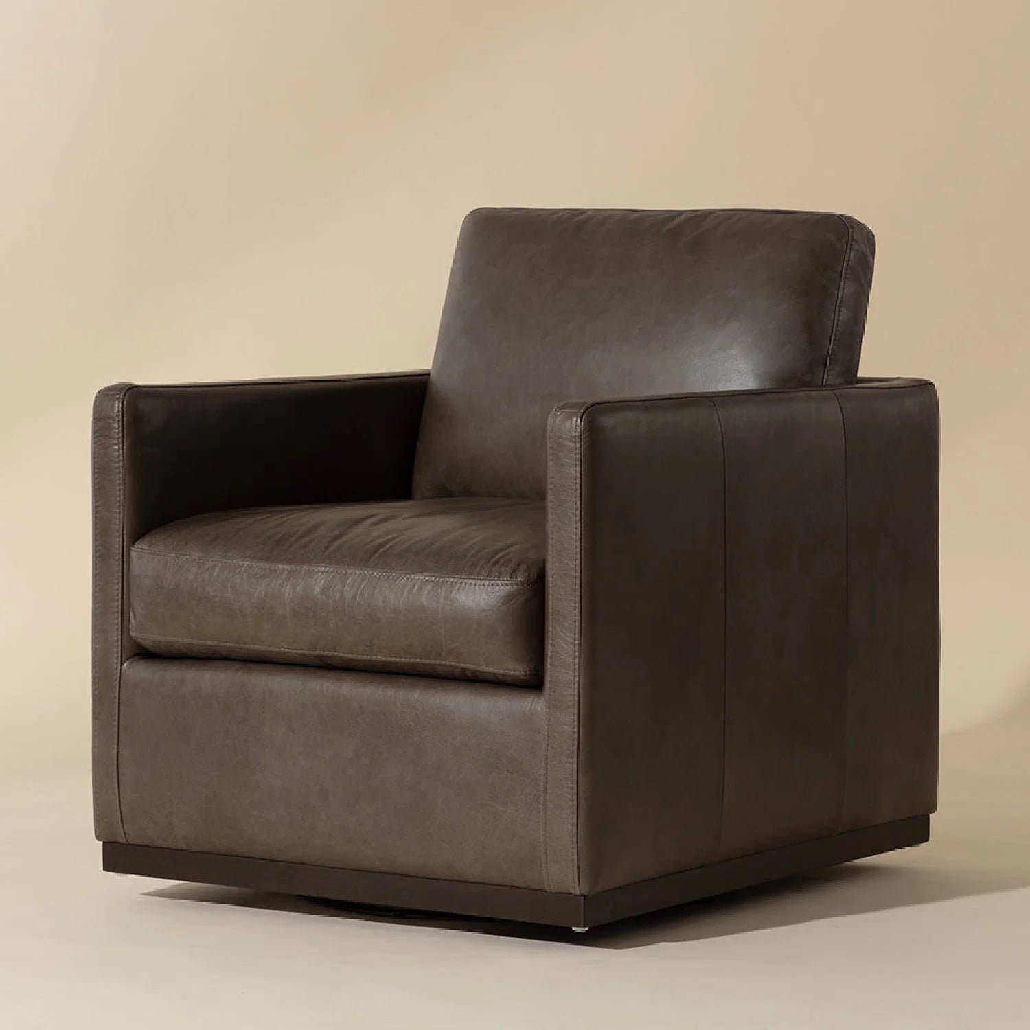 Luxury Track Arm Swivel Lounge Chair Modern Italian Style for Villa
