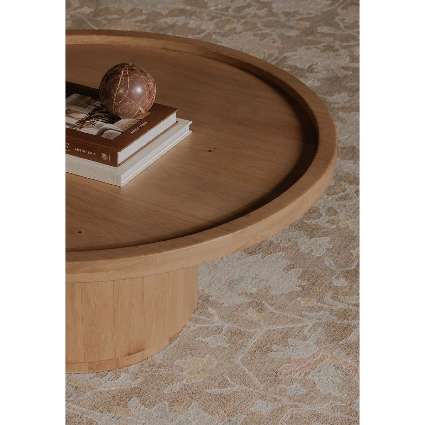 Luxury Tray Oak Round Coffee Table Modern Italian Style for Villa