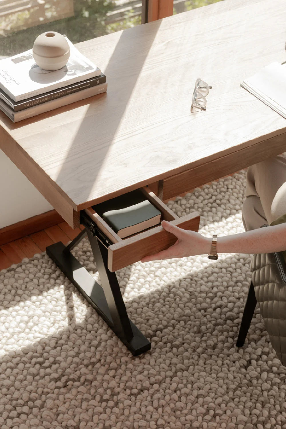Luxury Trestle 3-Drawer Modern Desk European Style for Villa