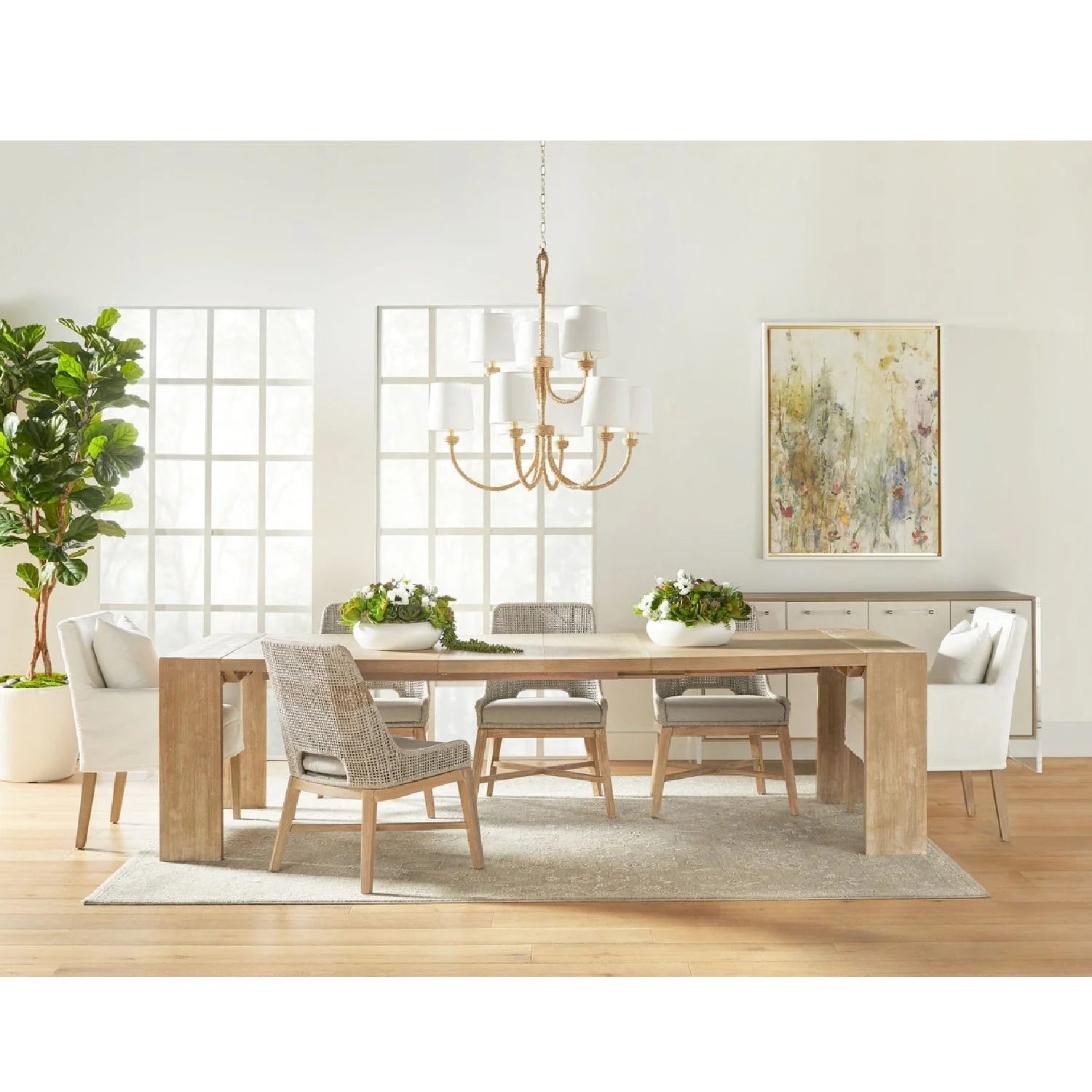 Luxury Tropea Acacia Extendable Dining Table Modern Italian Style for Villa