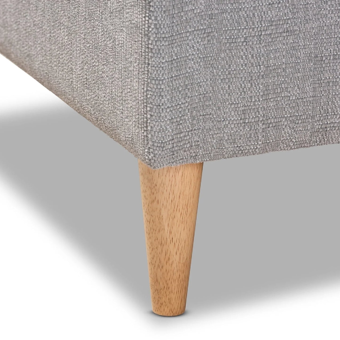 Luxury Tufted Fabric Chaise Lounge Modern Italian Style for Villa