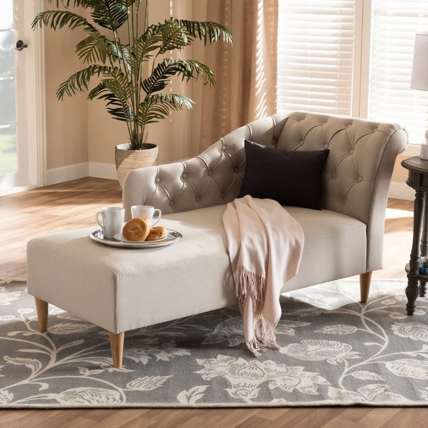 Luxury Tufted Fabric Chaise Lounge Modern Italian Style for Villa