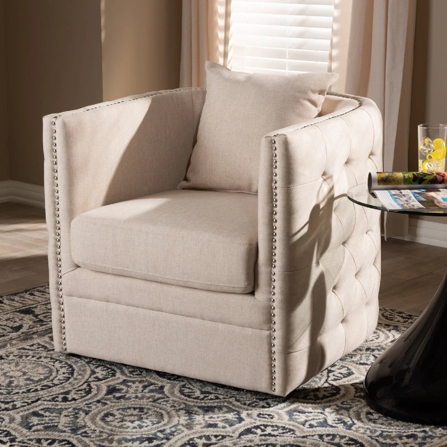 Luxury Tufted Swivel Lounge Chair Modern Italian Style for Villa