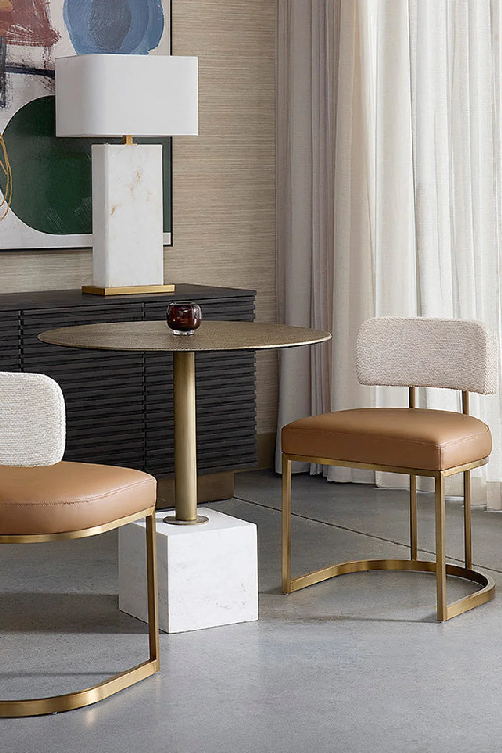 Luxury Two-Toned Cantilevered Dining Chair European Style for Villa