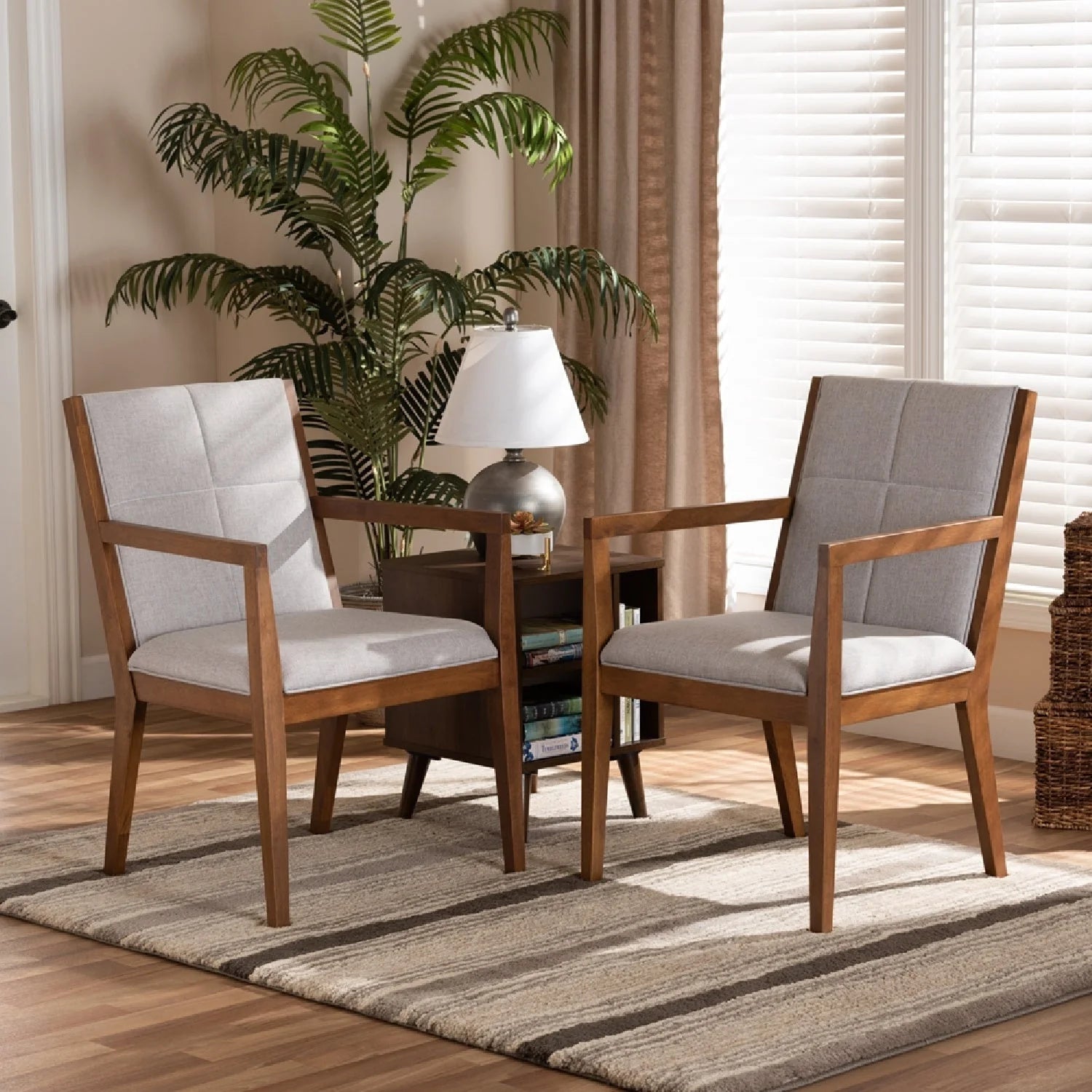 Luxury Upholstered Accent Chairs Modern Italian Style for Villa