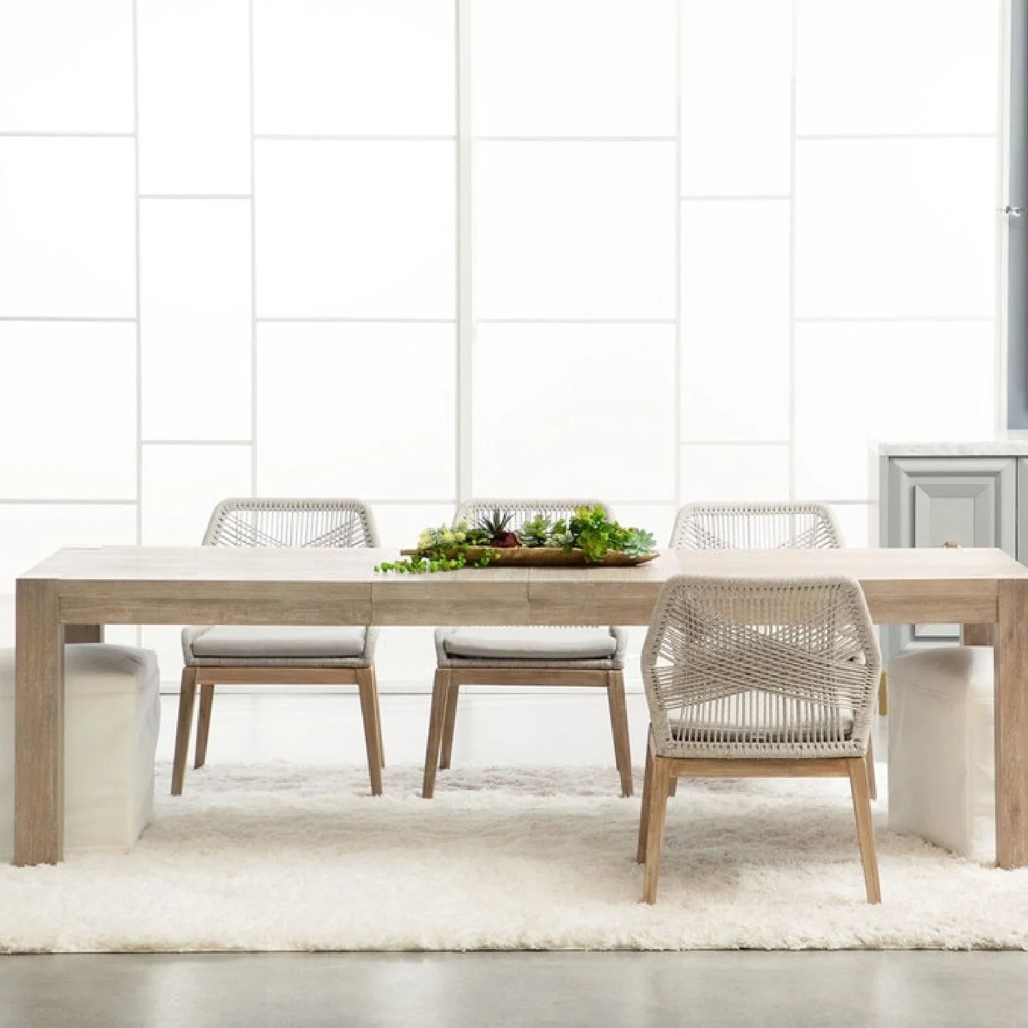 Luxury Upholstered Fabric Modern Dining Chair European Style for Villa