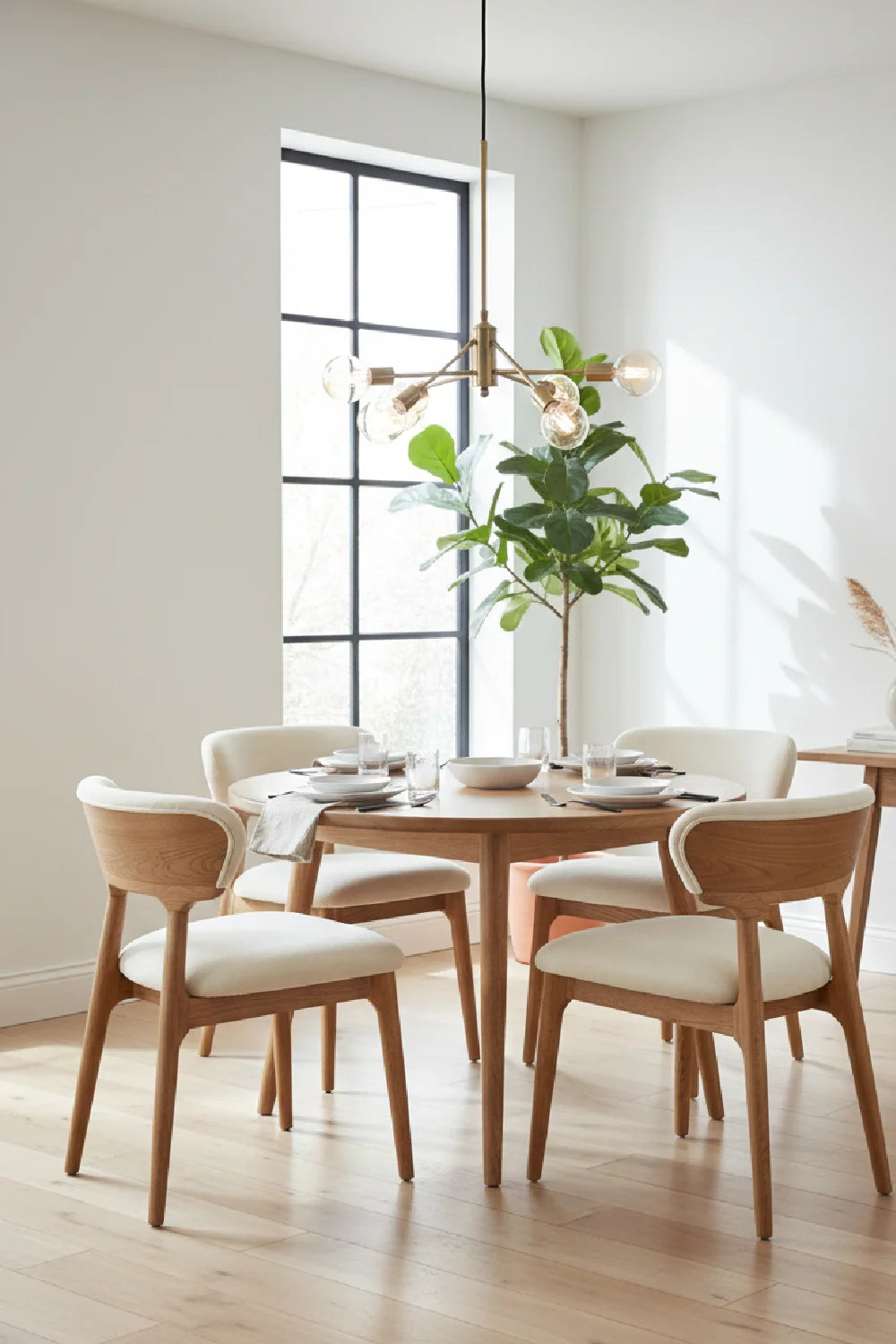 Luxury Upholstered Fabric Modern Dining Chair European Style for Villa