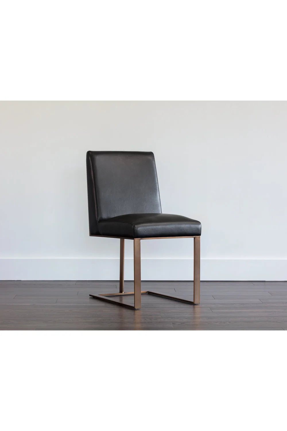 Luxury Upholstered Leather Modern Dining Chair European Style for Villa