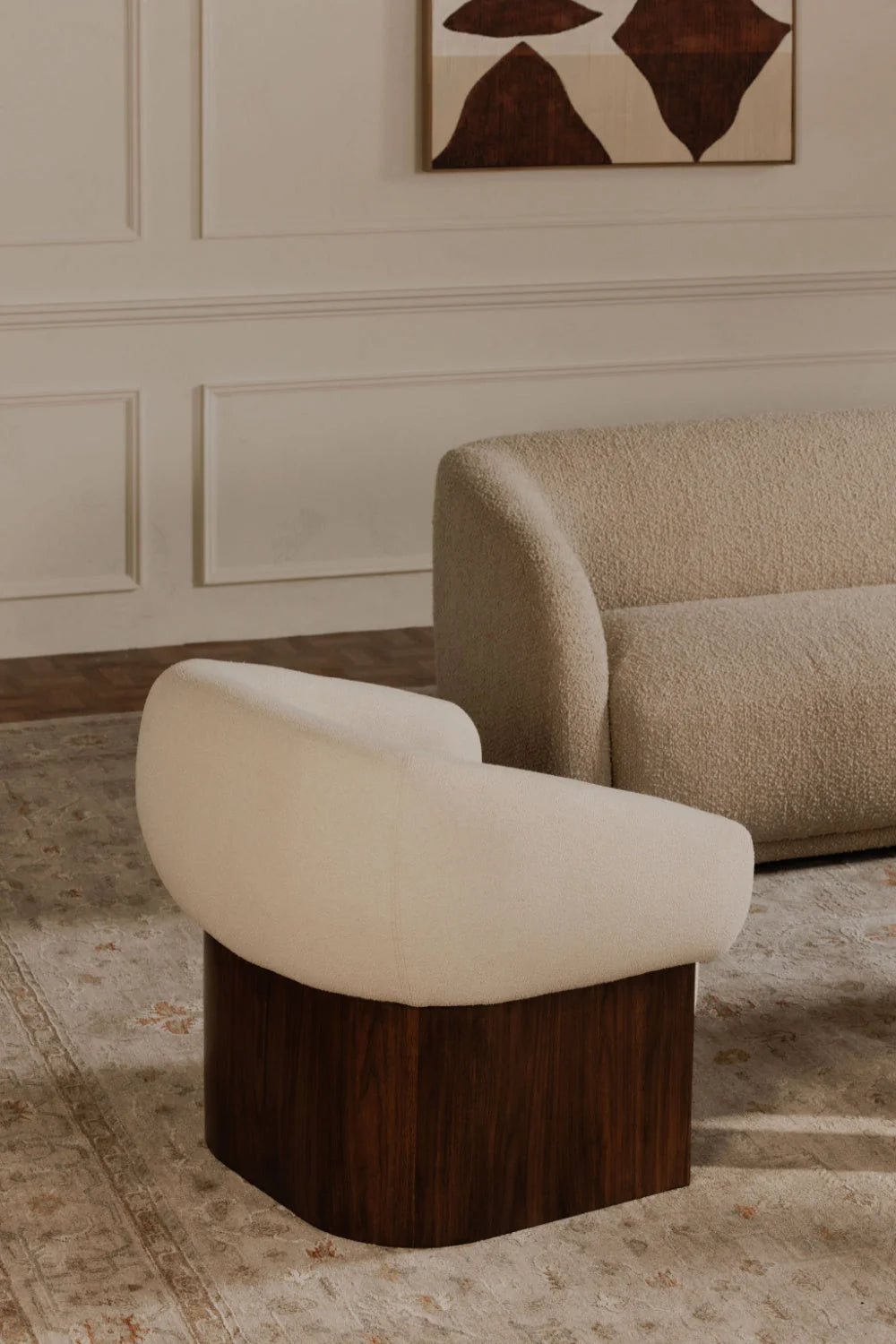 Luxury Upholstered Lounge Chair Modern Italian Style for Villa