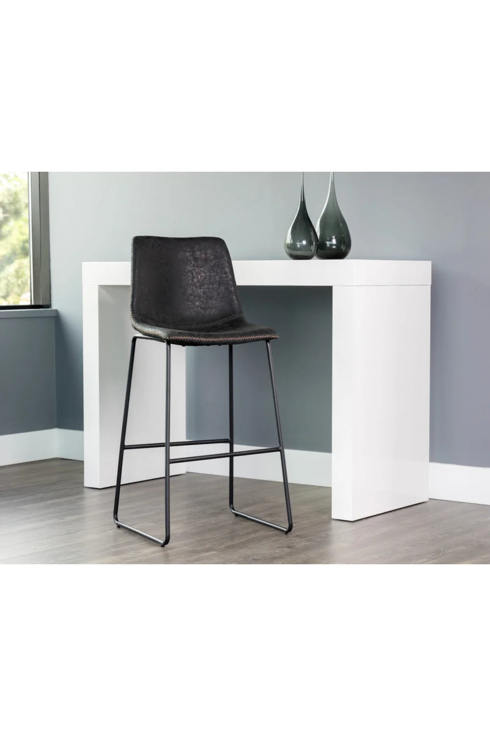 Luxury Upholstered Modern Antique Black Bar Stool European Style for Villa