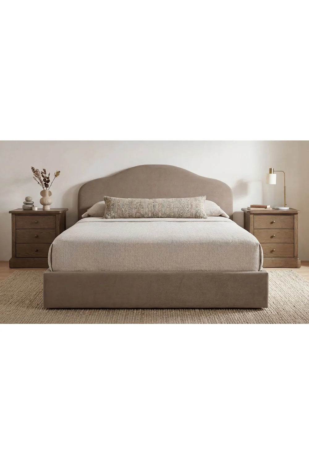 Luxury Upholstered Modern Arched Bed European Style for Villa