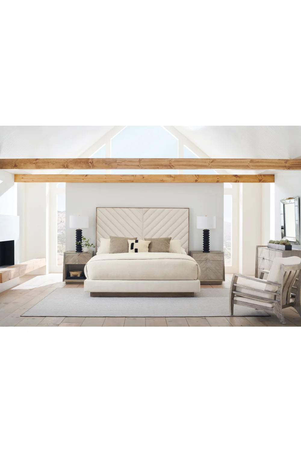 Luxury Upholstered Modern Ash Bed European Style for Villa