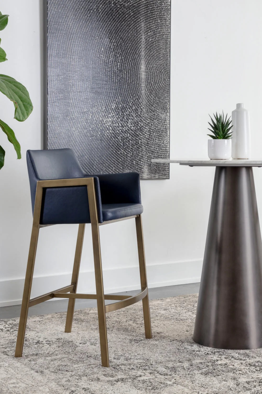 Luxury Upholstered Modern Bar Stool European Style for Villa