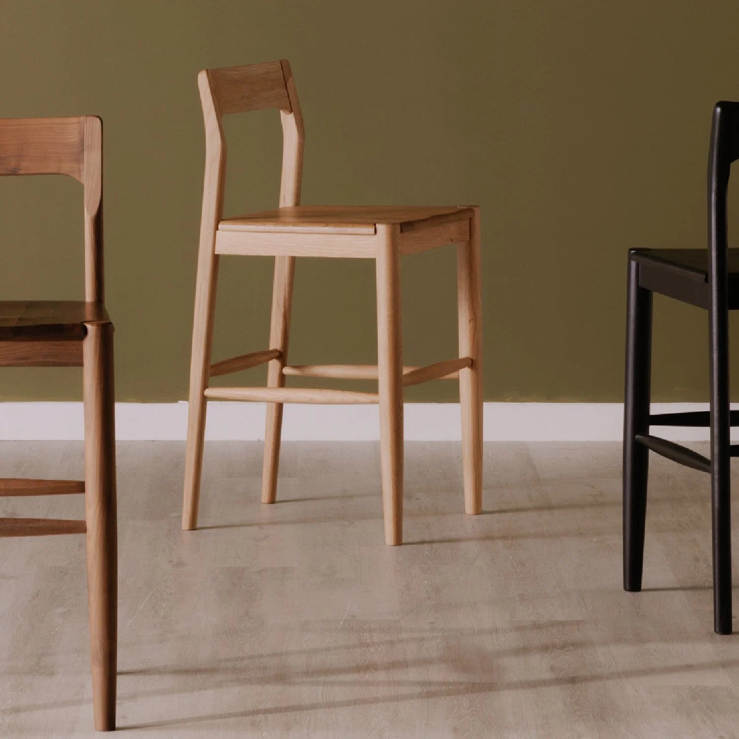 Luxury Upholstered Modern Barstool European Style for Villa