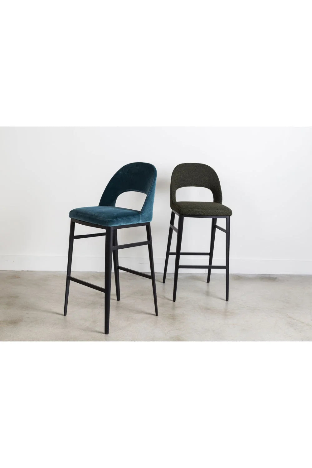 Luxury Upholstered Modern Barstool European Style for Villa