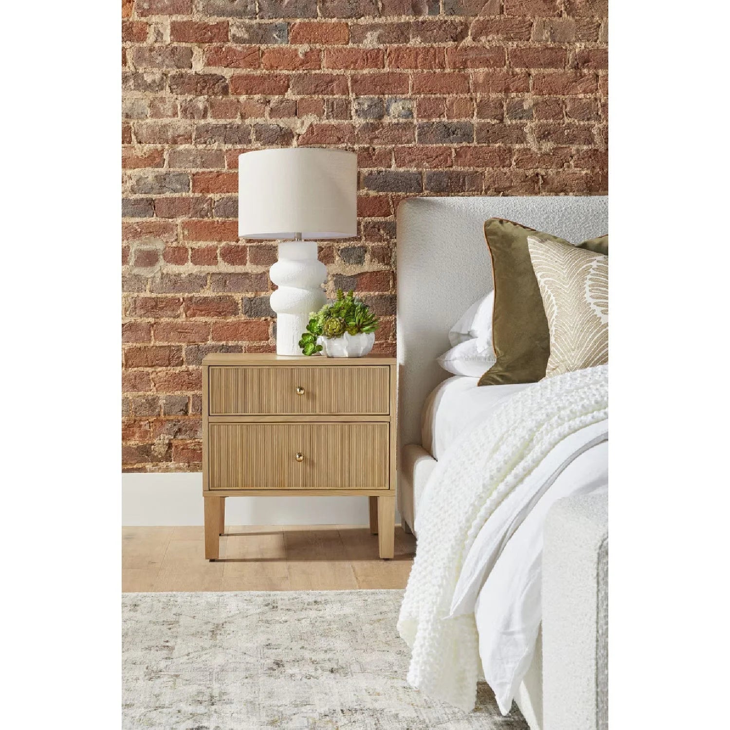 Luxury Upholstered Modern Bed European Style for Villa