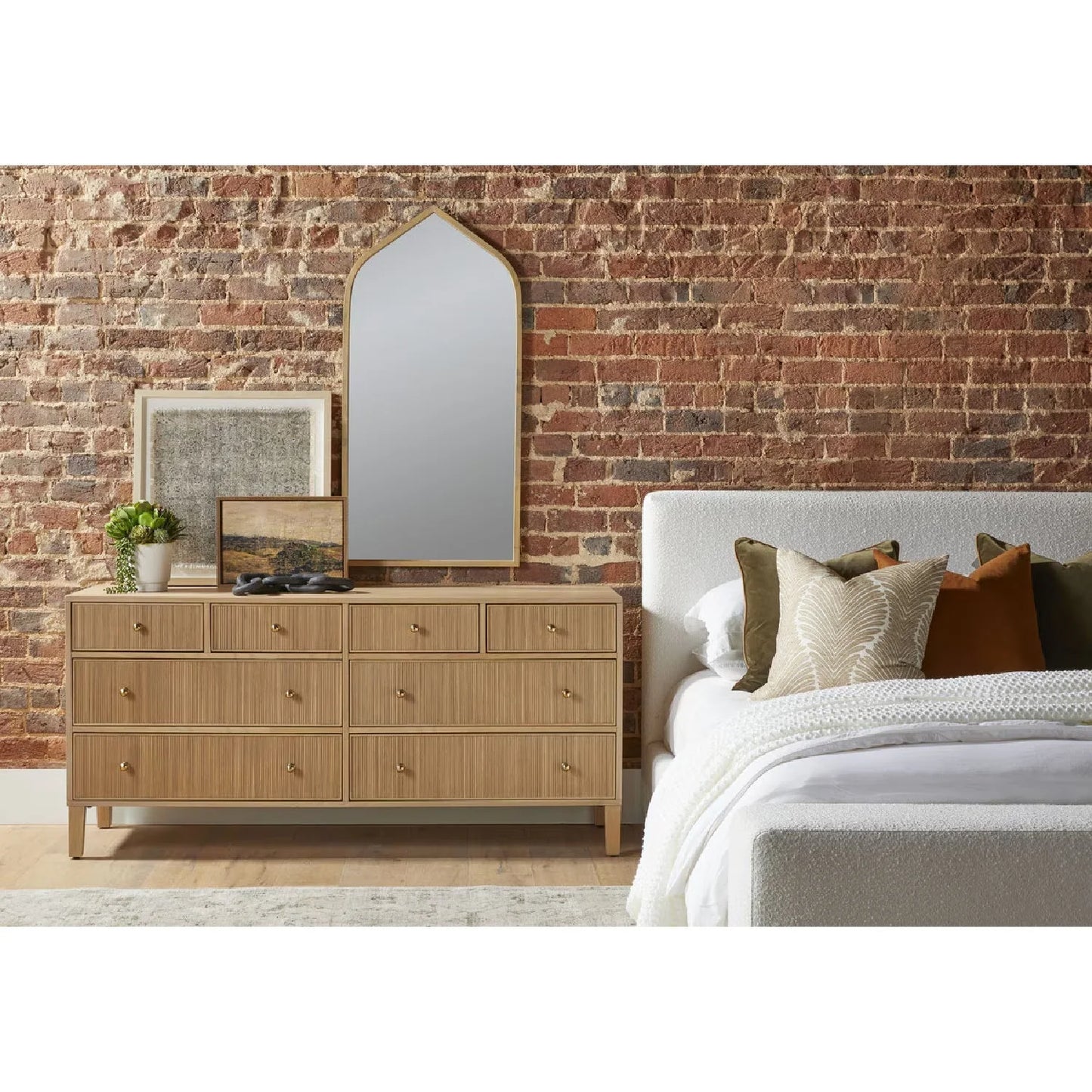 Luxury Upholstered Modern Bed European Style for Villa