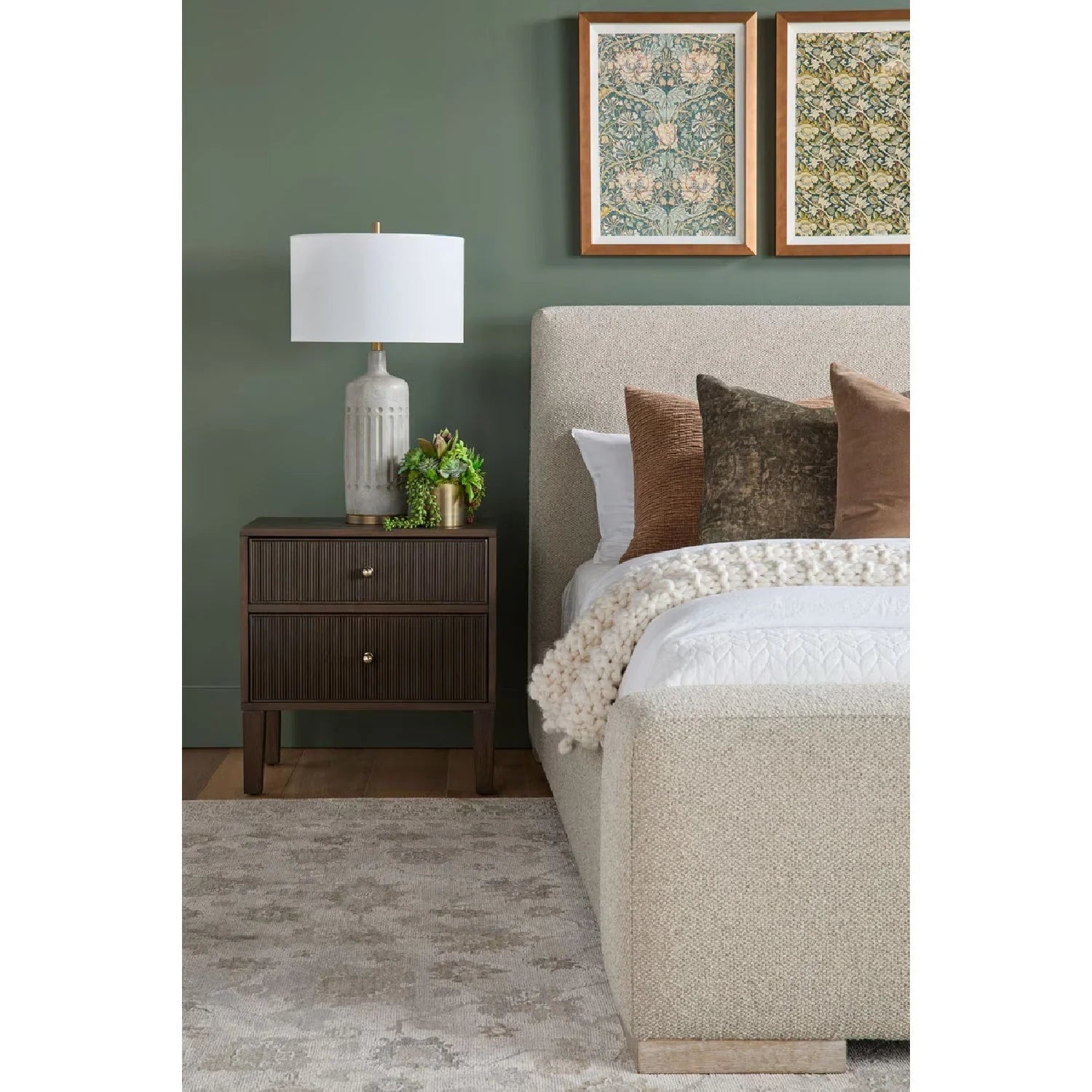Luxury Upholstered Modern Bed European Style for Villa
