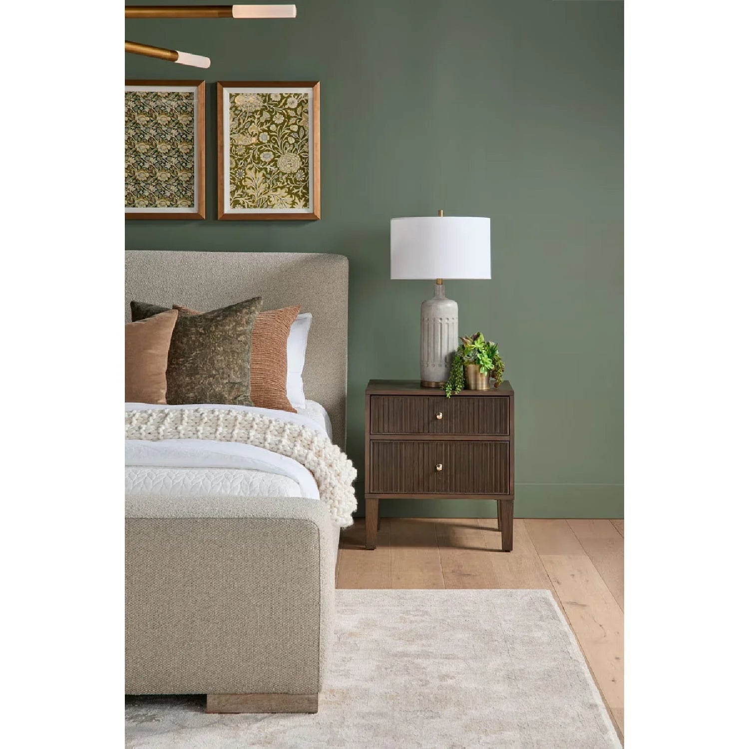 Luxury Upholstered Modern Bed European Style for Villa