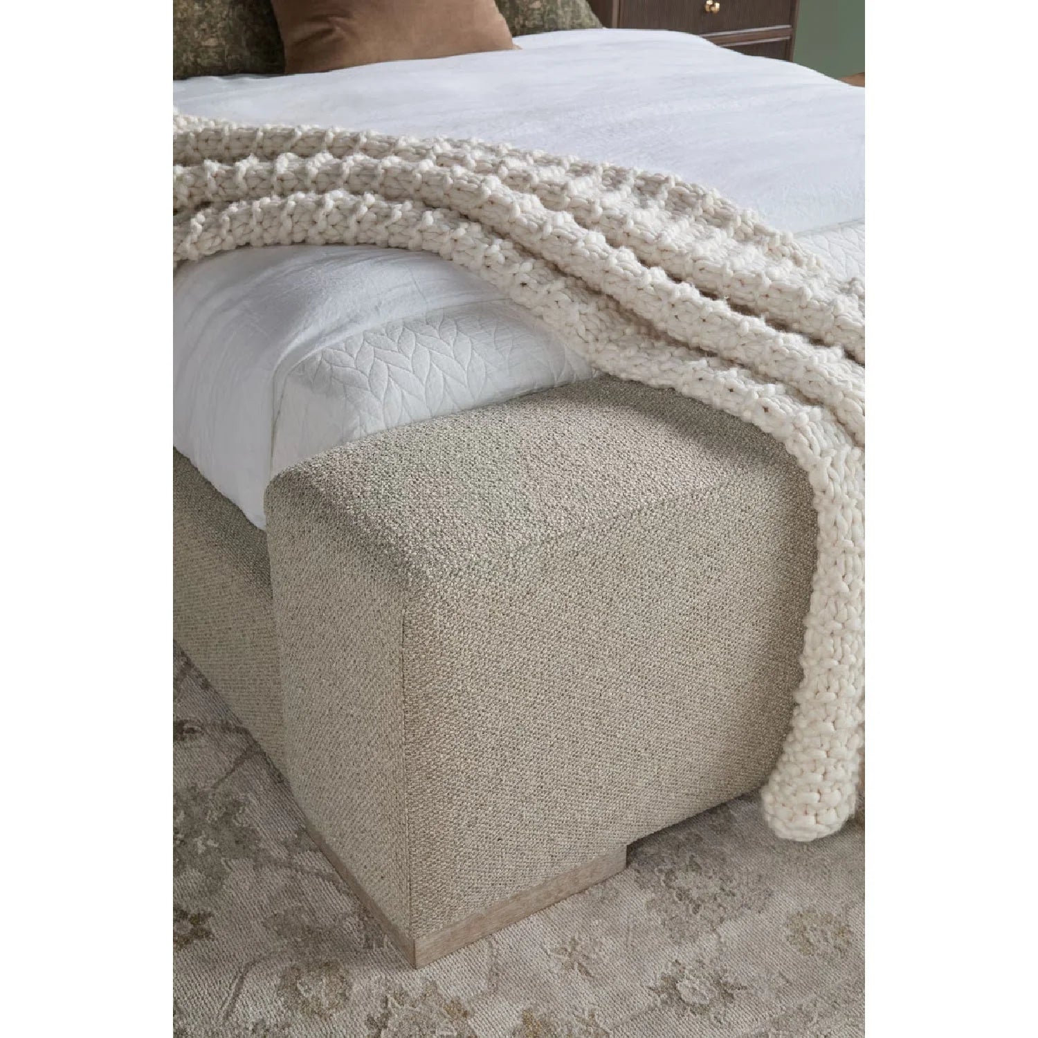 Luxury Upholstered Modern Bed European Style for Villa