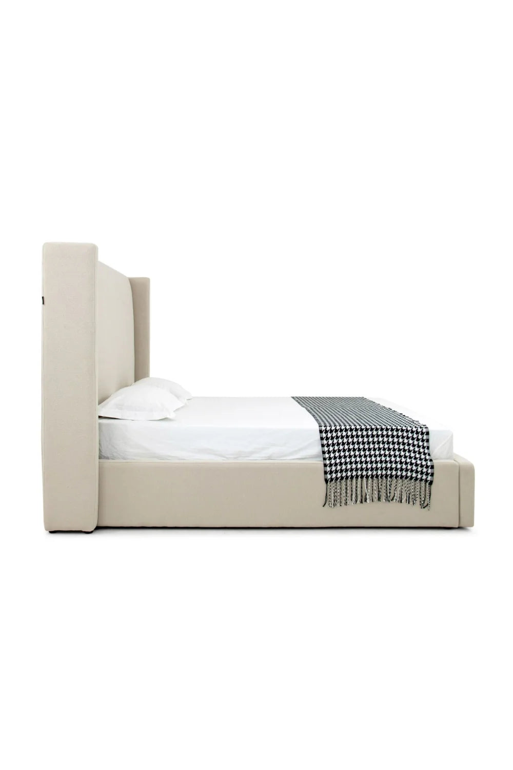 Luxury Upholstered Modern Beige Bed European Style for Villa