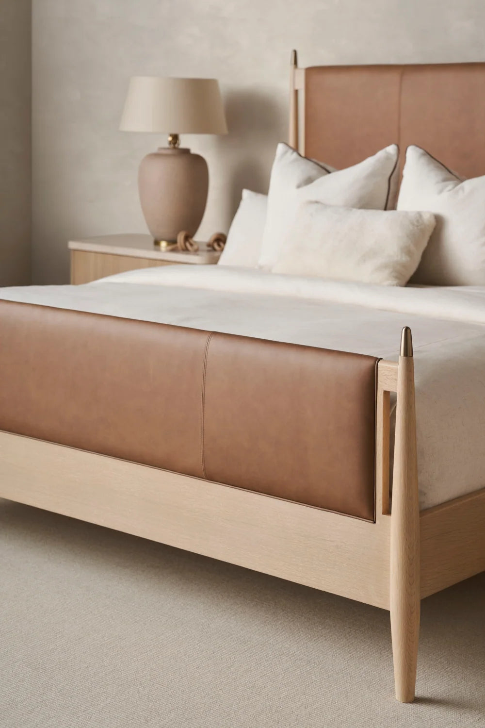 Luxury Upholstered Modern Brown Leather Bed European Style for Villa