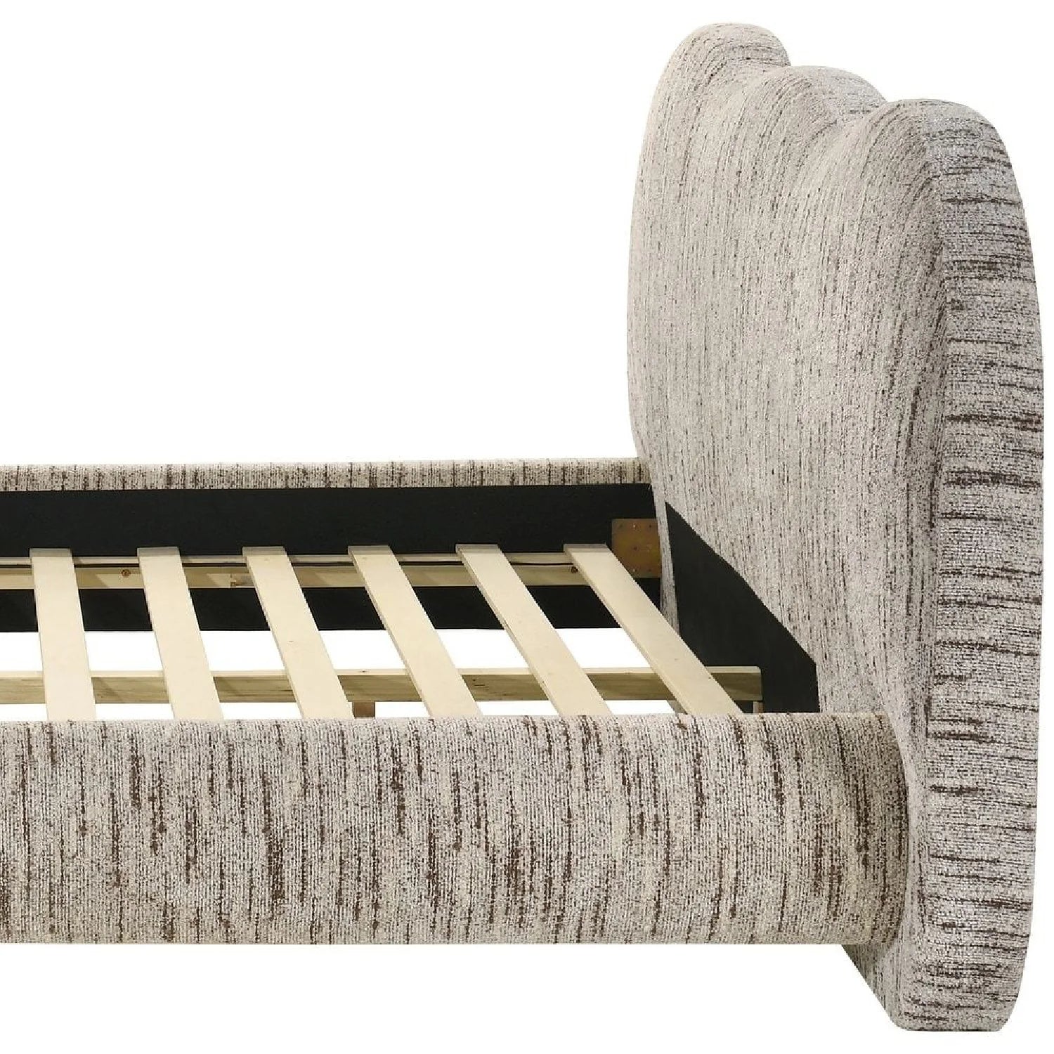 Luxury Upholstered Modern Brown Queen Bed European Style for Villa