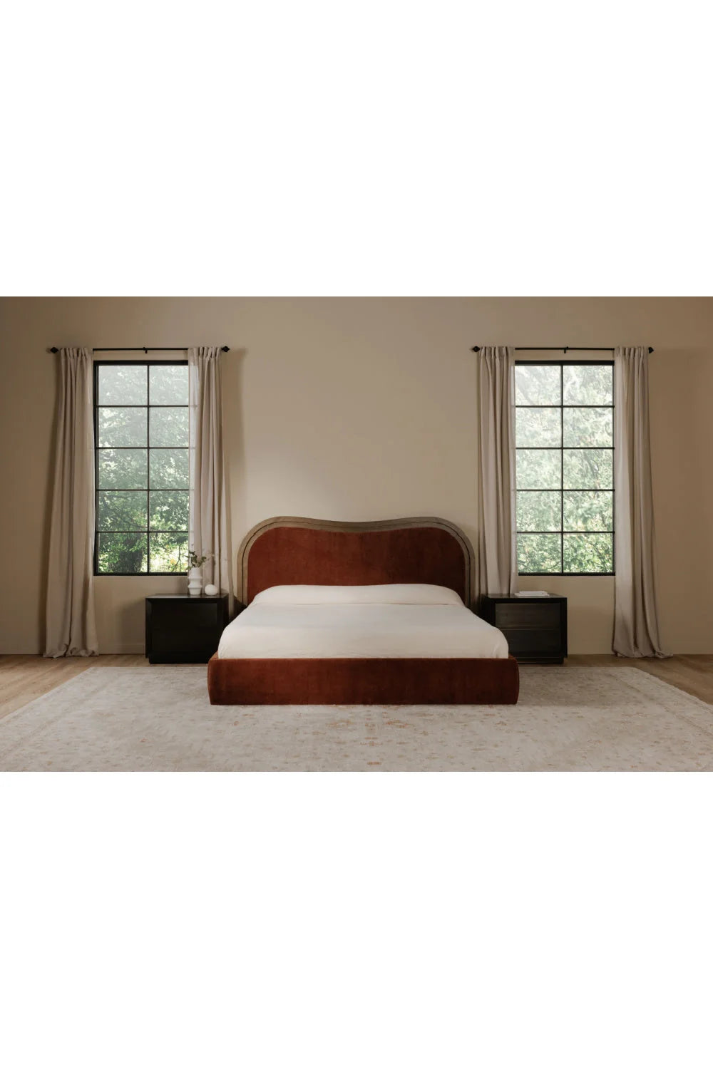 Luxury Upholstered Modern Brown Wave Bed European Style for Villa