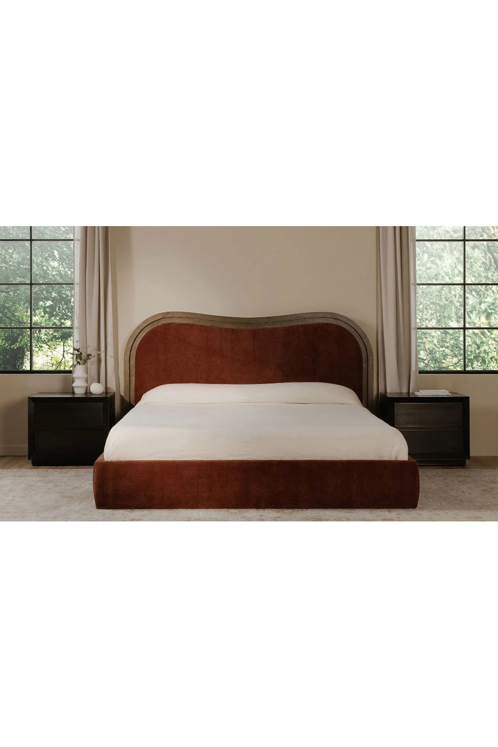 Luxury Upholstered Modern Brown Wave Bed European Style for Villa