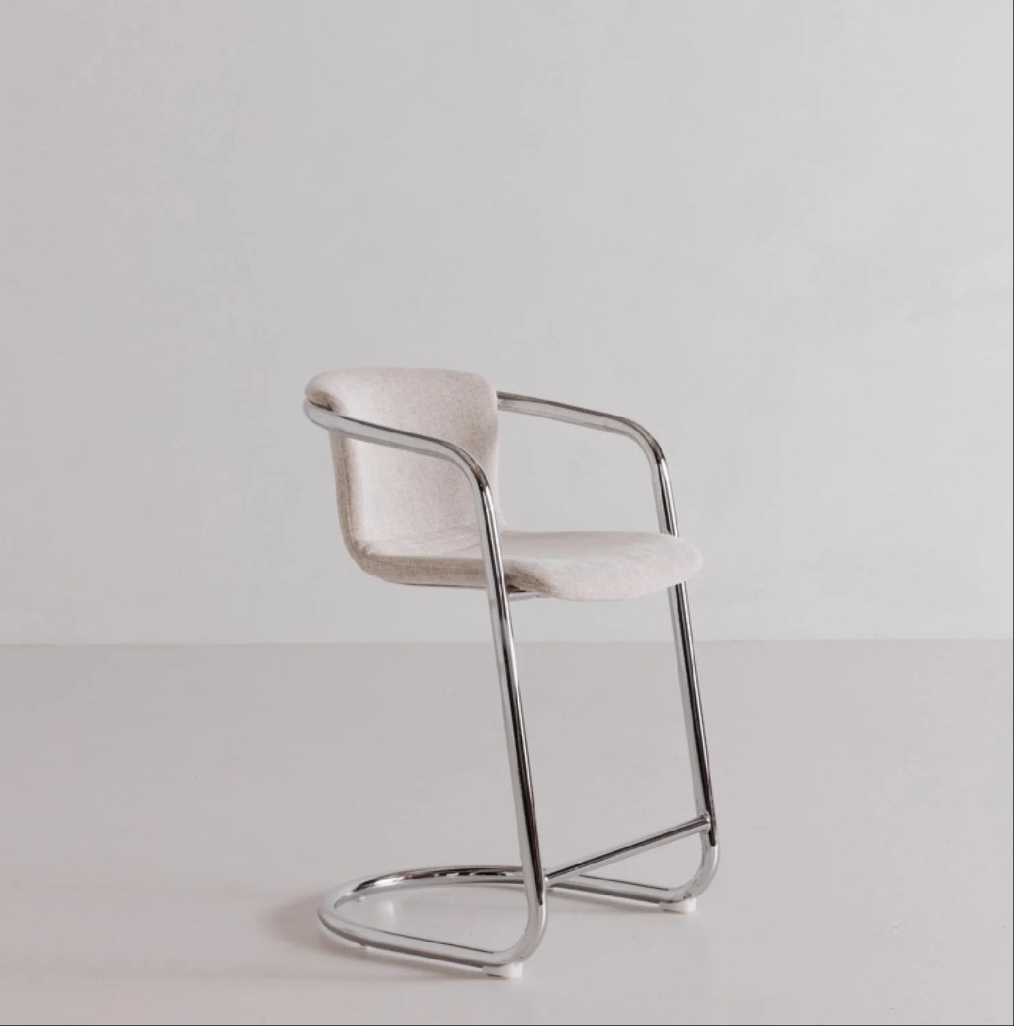 Luxury Upholstered Modern Cantilevered Counter Stool Set European Style for Villa