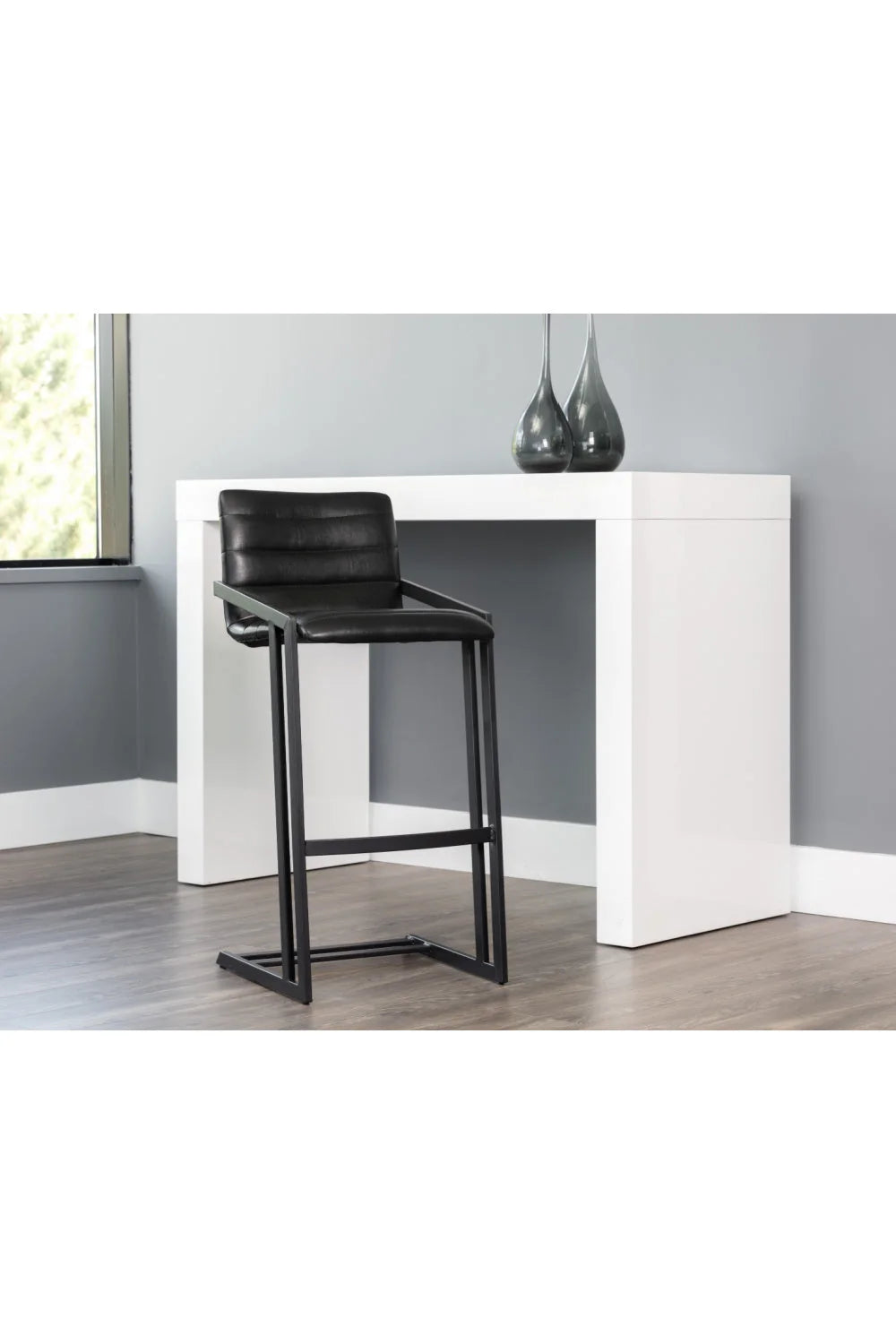 Luxury Upholstered Modern Channel-Tufted Bar Stool European Style for Villa