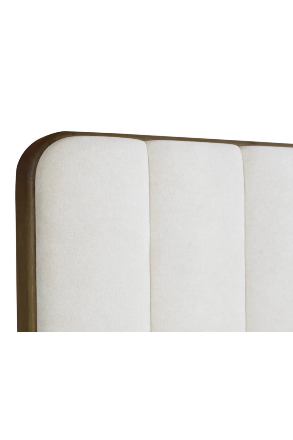 Luxury Upholstered Modern Channel Tufted Bed European Style for Villa