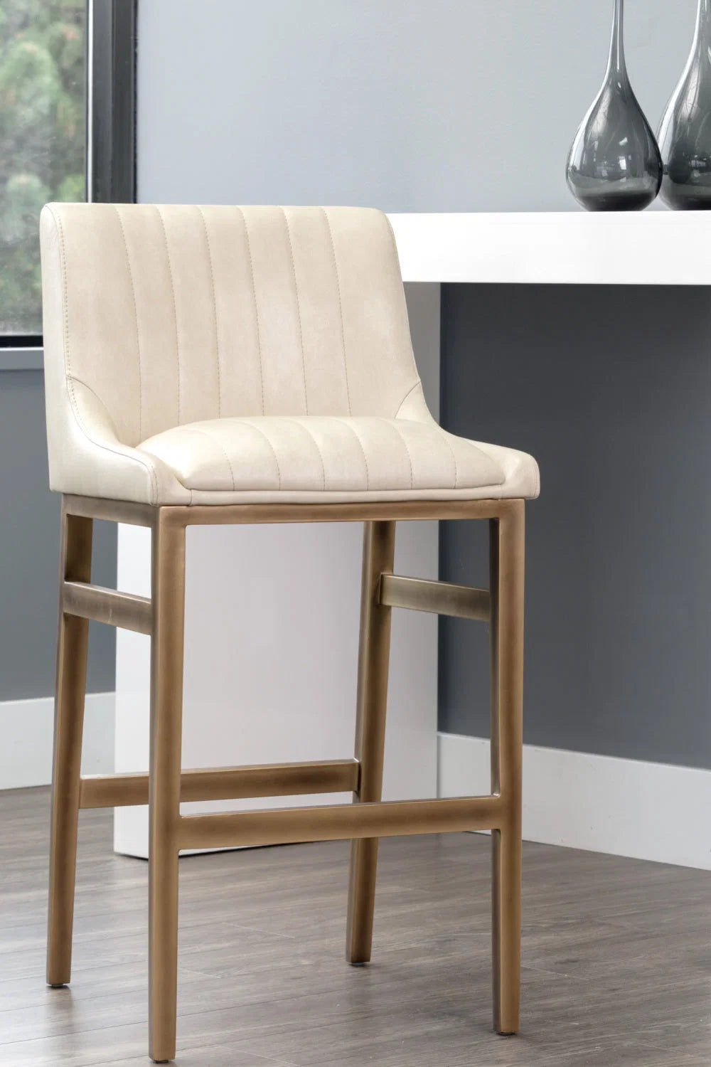Luxury Upholstered Modern Channeled Bar Stool European Style for Villa